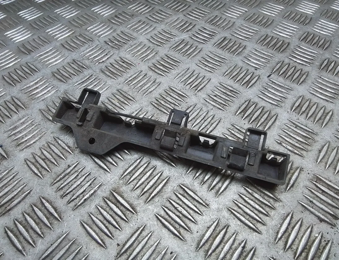 BMW 1 Series F20/F21 (2011-2020) Sivuhelman kiinnike 51777240874,7240874 30378812