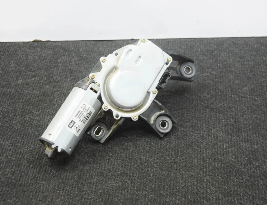 MERCEDES-BENZ Vaneo W414 (2001-2005) Takaluukun lasinpyyhkijän moottori 1688200442,404292,A1688200442 11353667