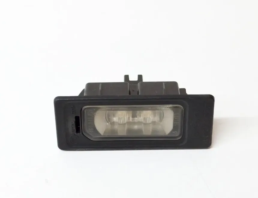 AUDI A3 8V (2012-2020) Rekisterikilven valot 4G0943021,A046341 14628262
