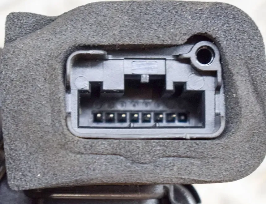 VOLKSWAGEN Golf 8 generation (2019-2023) Oikean takaoven lukko A046465,5TA839016K 21325551