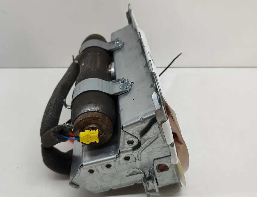 VOLVO XC70 3 generation (2007-2020) Kojelaudan turvatyyny SRS 31271211 24970359