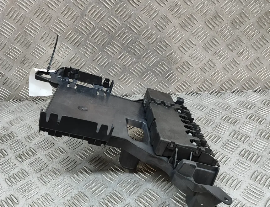 MERCEDES-BENZ EQS 1 generation (2021-2023) Sulakekaappi A2975451000,A2975402001 27367822