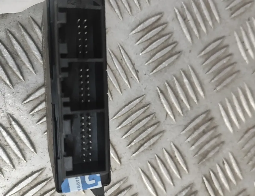 VOLKSWAGEN Touareg 2 generation (2010-2018) PDC-pysäköintietäisyyden ohjausyksikkö 7N0919475,7P6919475D 32028612