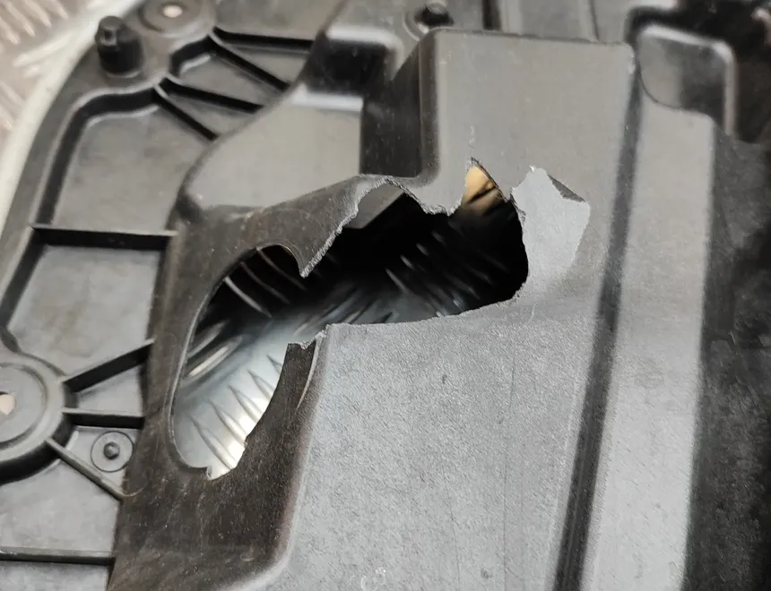 VOLVO XC40 1 generation (2017-2024) Vasemman etuoven ikkunansäädin 30747091 32032002