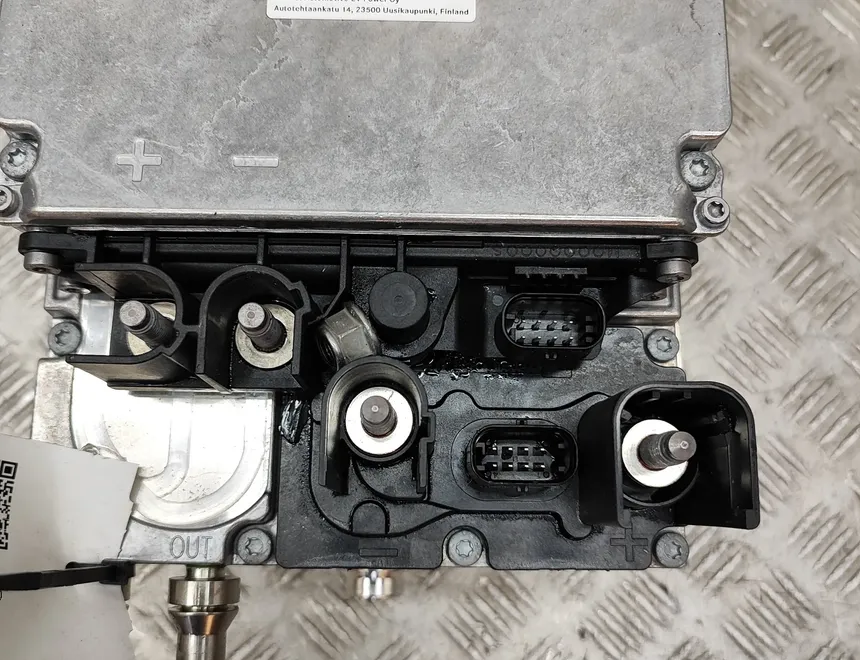 MERCEDES-BENZ GLE W167 (2019-2024) Invertteri A0009023055,A0009018914,A0009014609,A0009021589 32042424