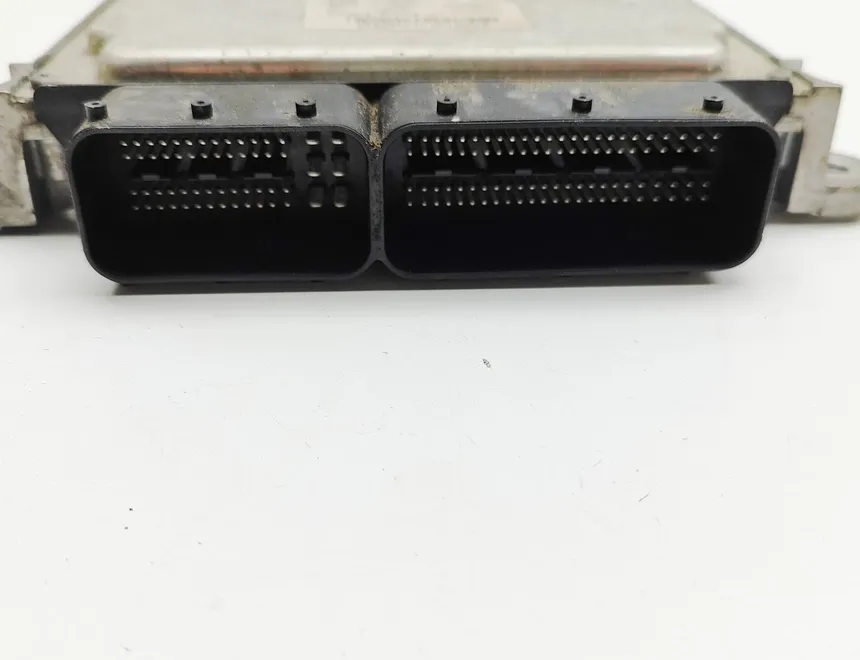 MERCEDES-BENZ CLS-Class C218/X218 (2011-2017) Moottorin ohjausyksikkö ECU A6519007500,A0064461540,28408654 33587486