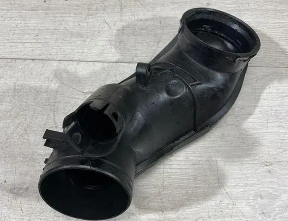 BMW 3 Series F30/F31 (2011-2020) Ilmanottokanavan osa 58650910,7807493 35178037