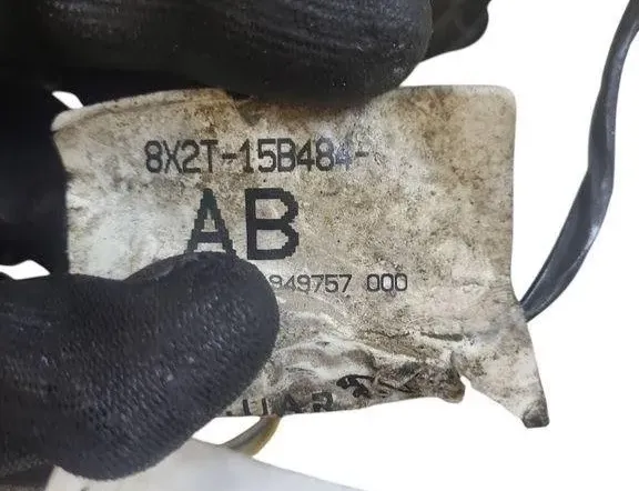 JAGUAR XF 1 generation  (2011-2016) Takaosan pysäköintitutkan johdotus 8X2T15B484 31860426