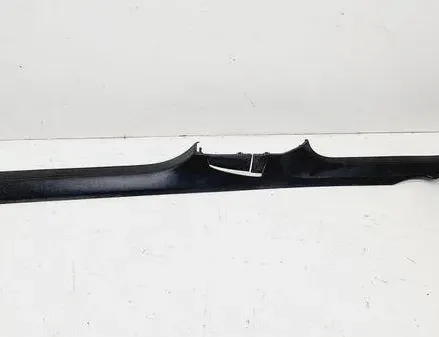 VOLKSWAGEN Passat B6 (2005-2010) Oikea etukynnysverhoilu 3C0853370 21315705