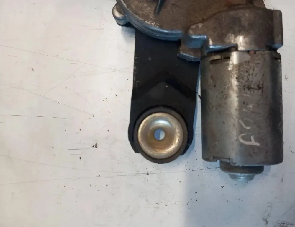 VOLVO V40 Cross Country 1 generation (2012-2020) Takaluukun lasinpyyhkijän moottori 31294492,090201884 33128710