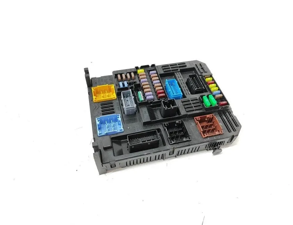 CITROËN Berlingo 3 generation (2018-2024) Comfort-ohjausyksikkö 1652260321,9832880380 30546381