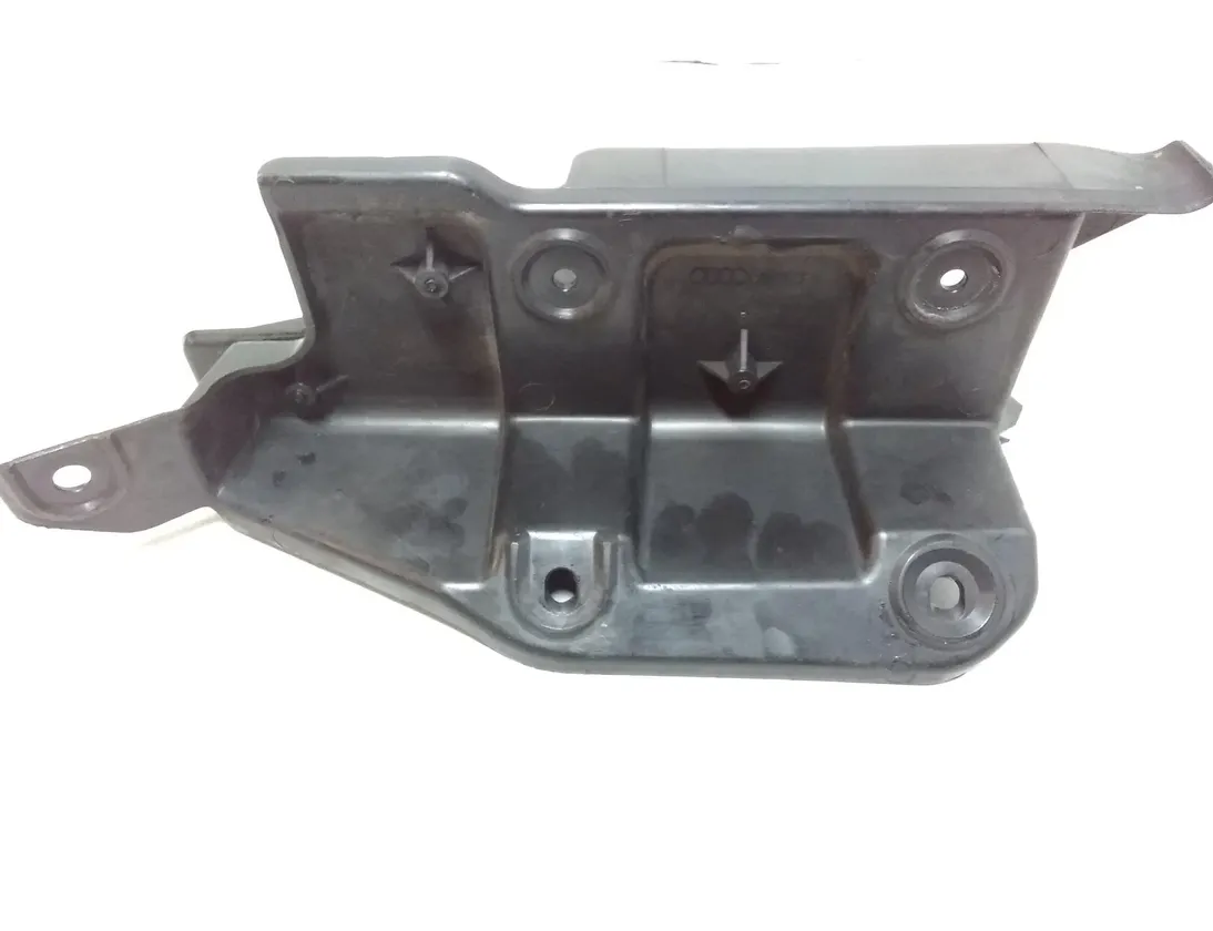 AUDI A6 C6/4F (2004-2011) Oikean takapuskurin kiinnike 4F5807898 27712883