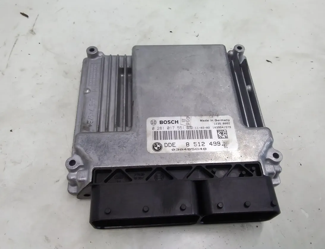 BMW 1 Series E81/E82/E87/E88 (2004-2013) Moottorin ohjausyksikkö ECU 8512499 28646492