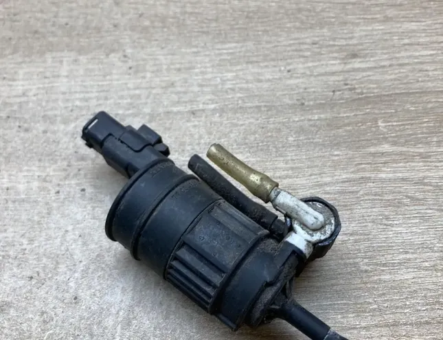 RENAULT Scenic 1 generation (1996-2003) Tuulilasin/tuulilasin pesun pumppu 7700430702 34432835
