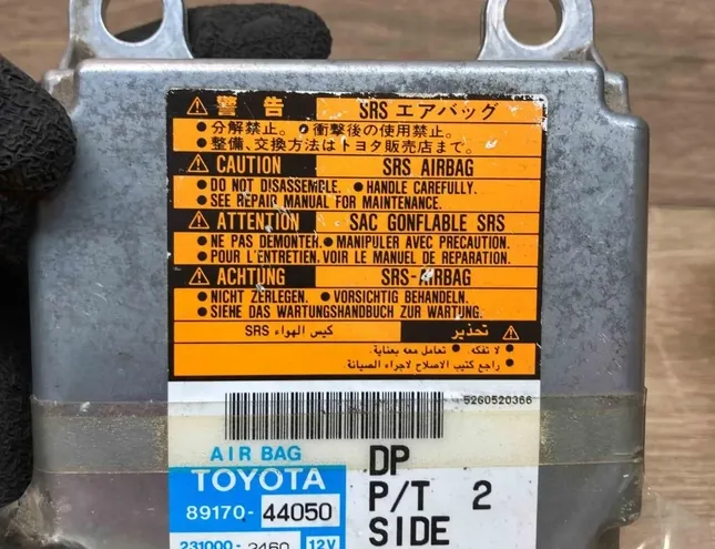 TOYOTA Avensis 1 generation (1997-2003) Turvallisuuden valvontayksikkö 8917044050,2310002460,WithPlug 34405808