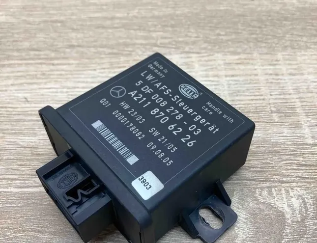 MERCEDES-BENZ E-Class W124 (1984-1997) Ajovalojen ohjausyksikkö A2118706226,5DF00827803 34399427