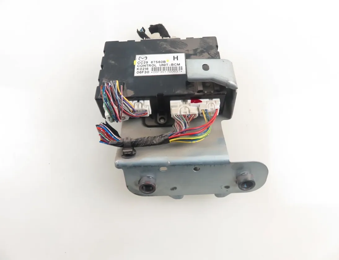 MAZDA 5 1 generation (2005-2010) Comfort-ohjausyksikkö CC2967560B 30303883