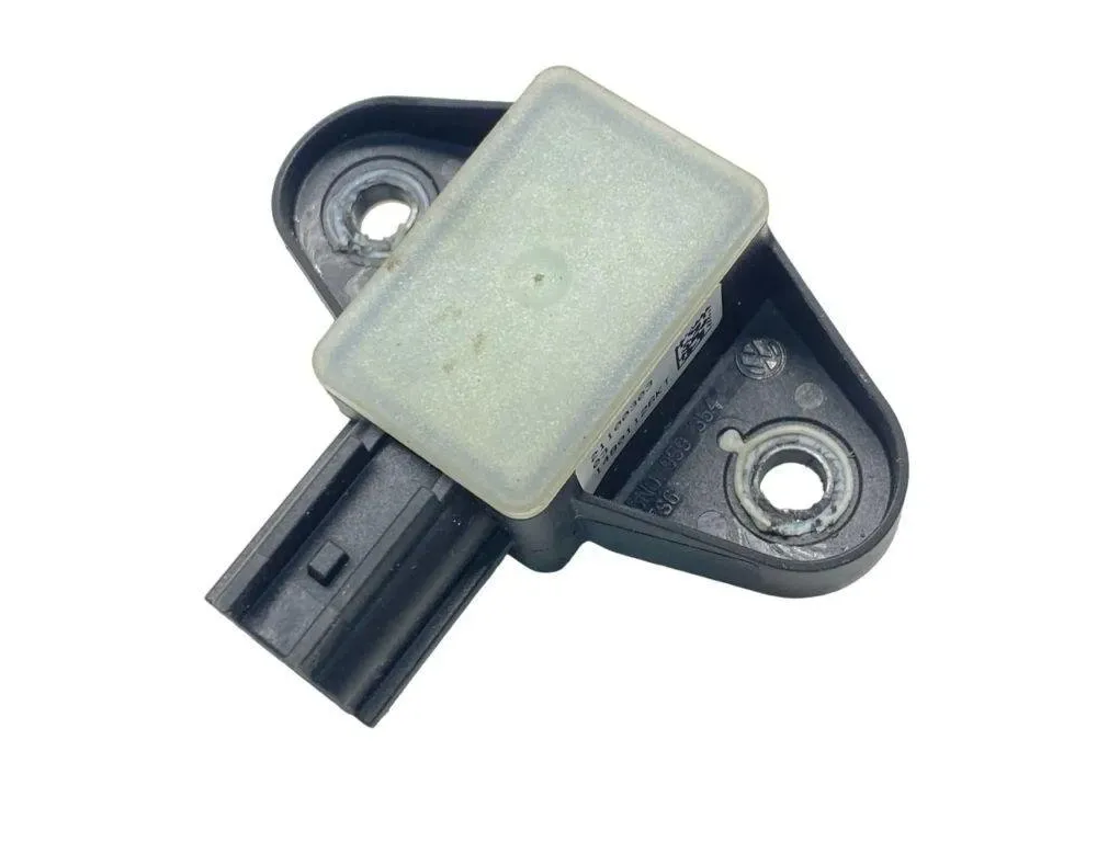 VOLKSWAGEN Passat B7 (2010-2015) Oikea takaiskutunnistin 5N0959354 30688322