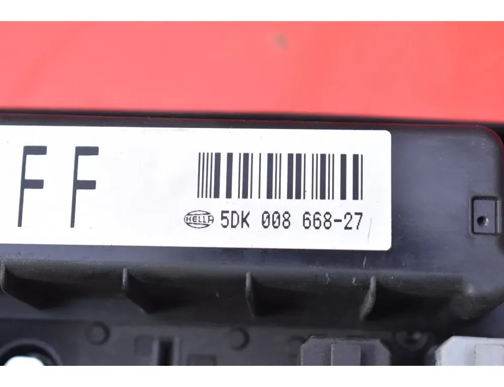 OPEL Astra H (2004-2014) Sulakekaappi 13191129 34984496