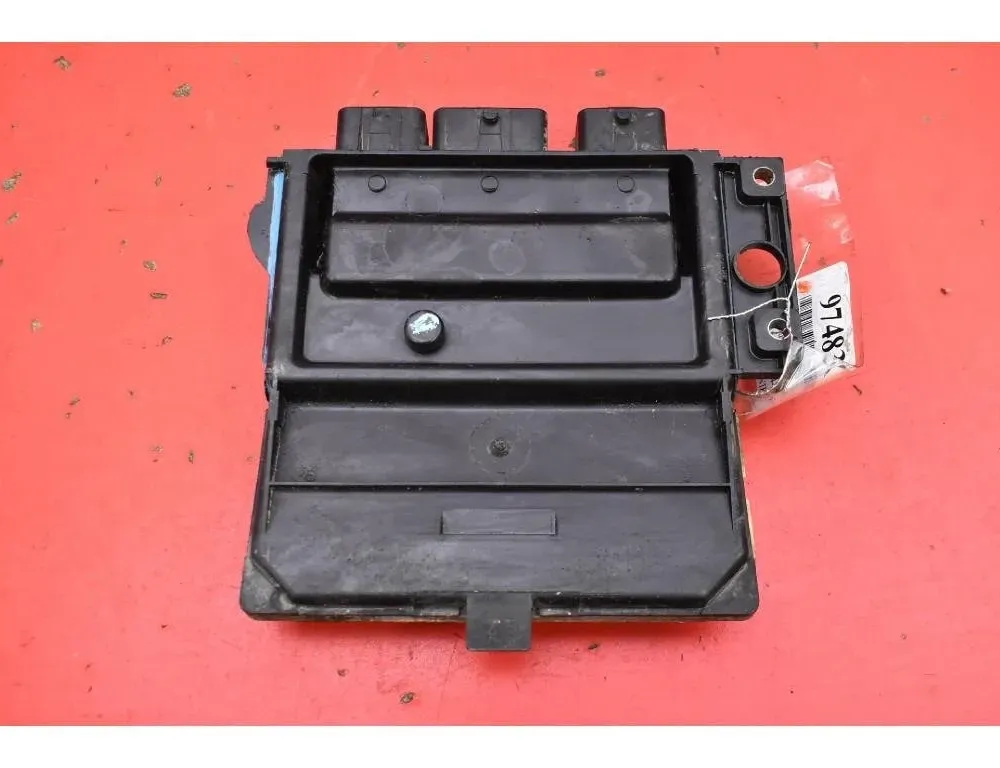 RENAULT Clio 5 generation (2019-2023) Moottorin ohjausyksikkö ECU 8200911560 30443637