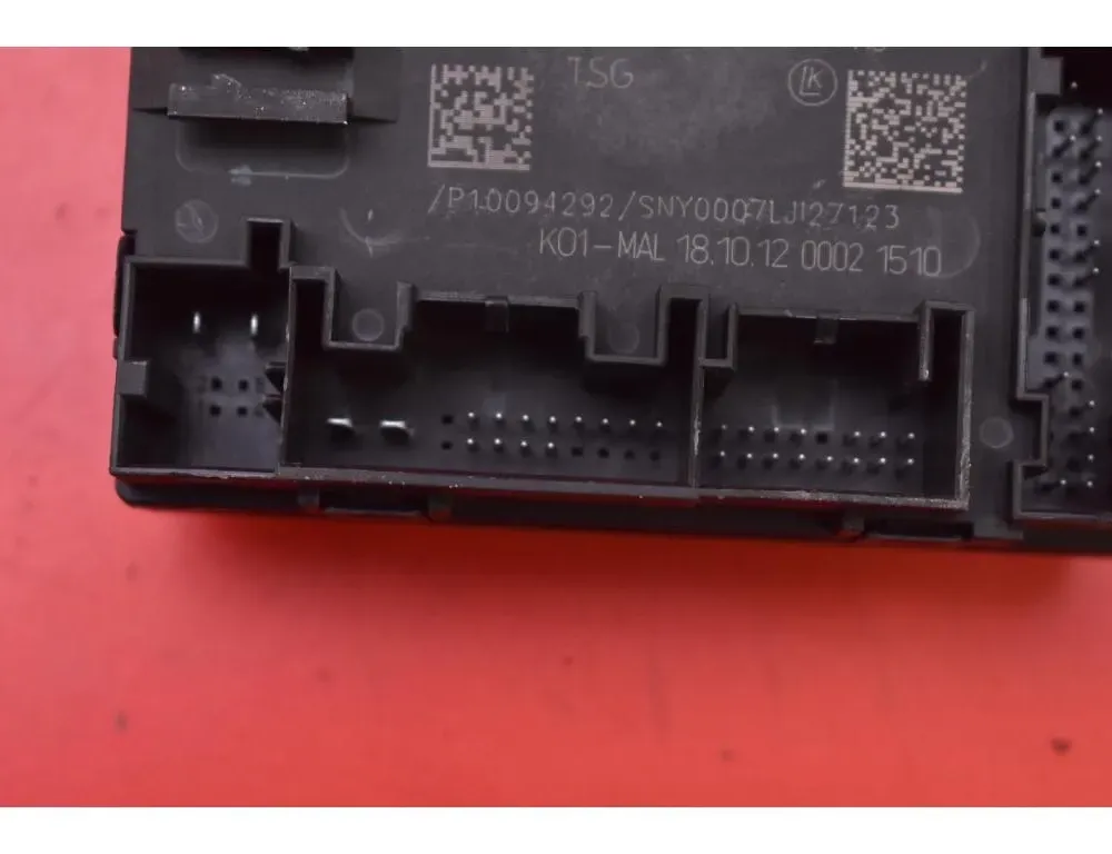SKODA Superb 2 generation (2008-2015) Moottorin ohjausyksikkö ECU 8X0959792H 32974194