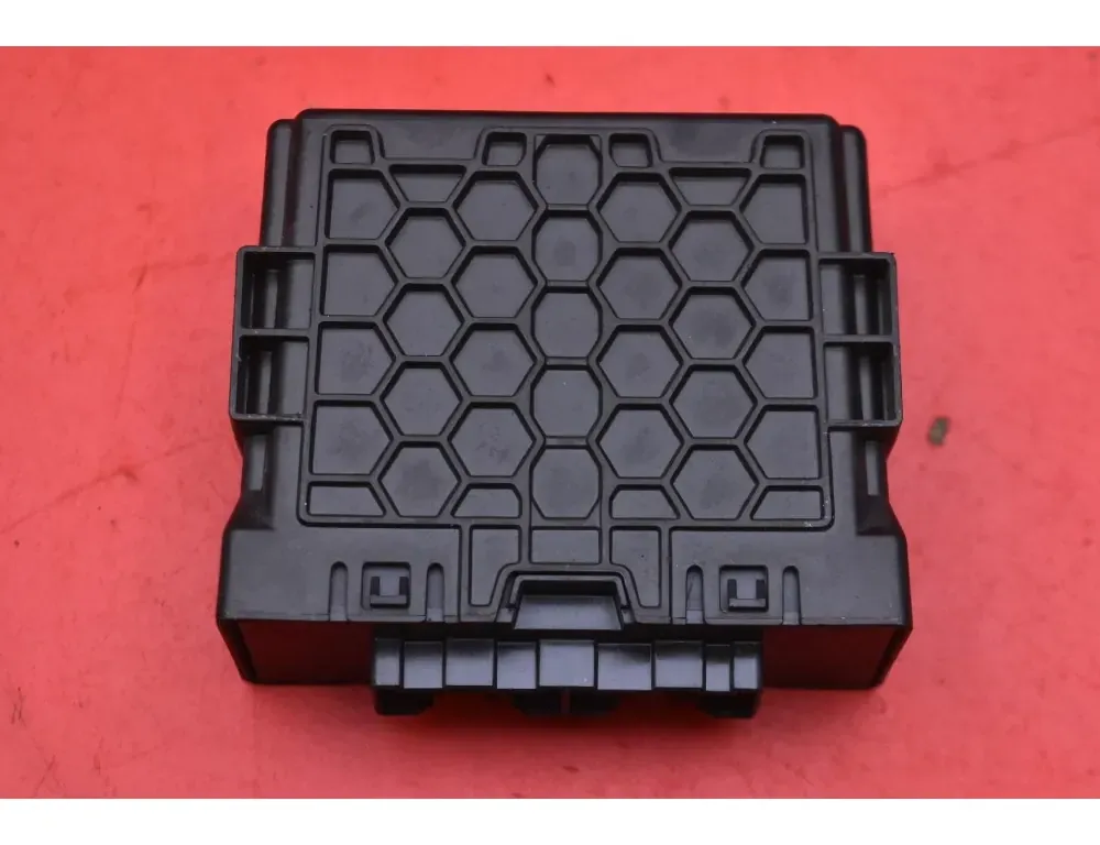 OPEL Astra K (2015-2021) Moottorin ohjausyksikkö ECU 13517788 33722793