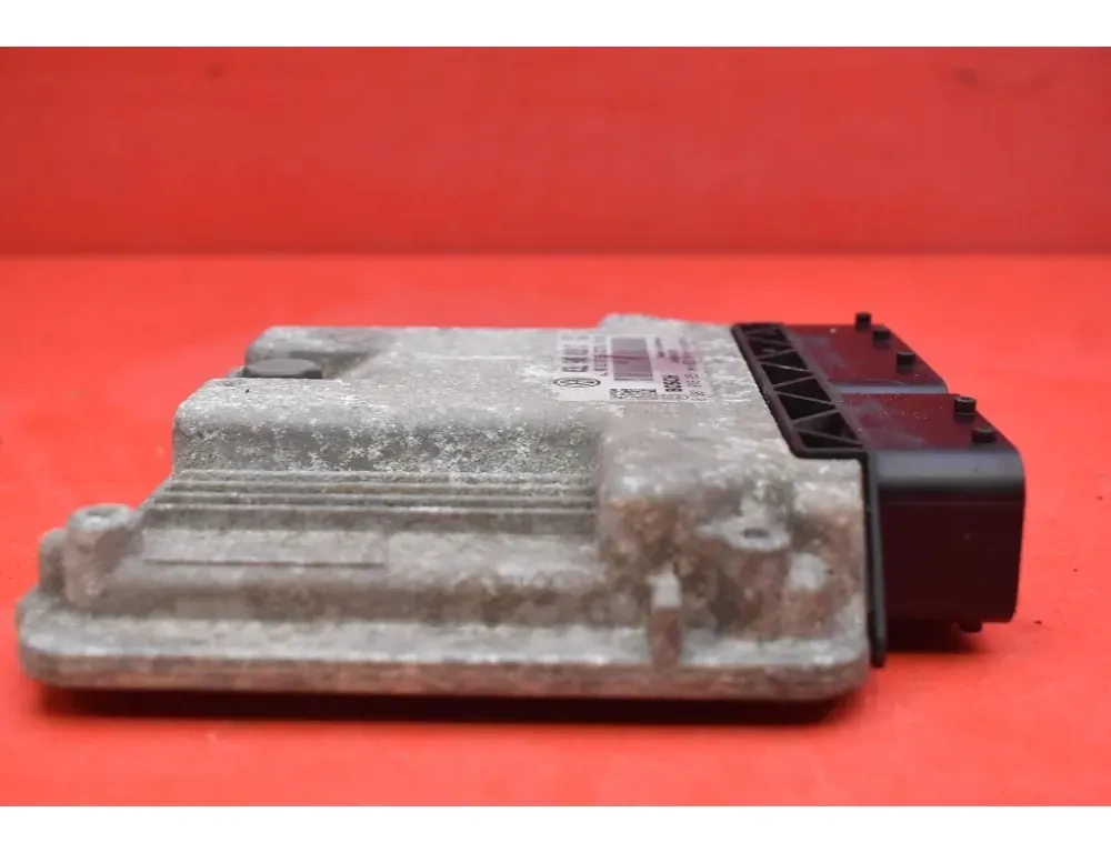 SKODA Octavia 2 generation (2004-2013) Moottorin ohjausyksikkö ECU 03L906018C 34839139