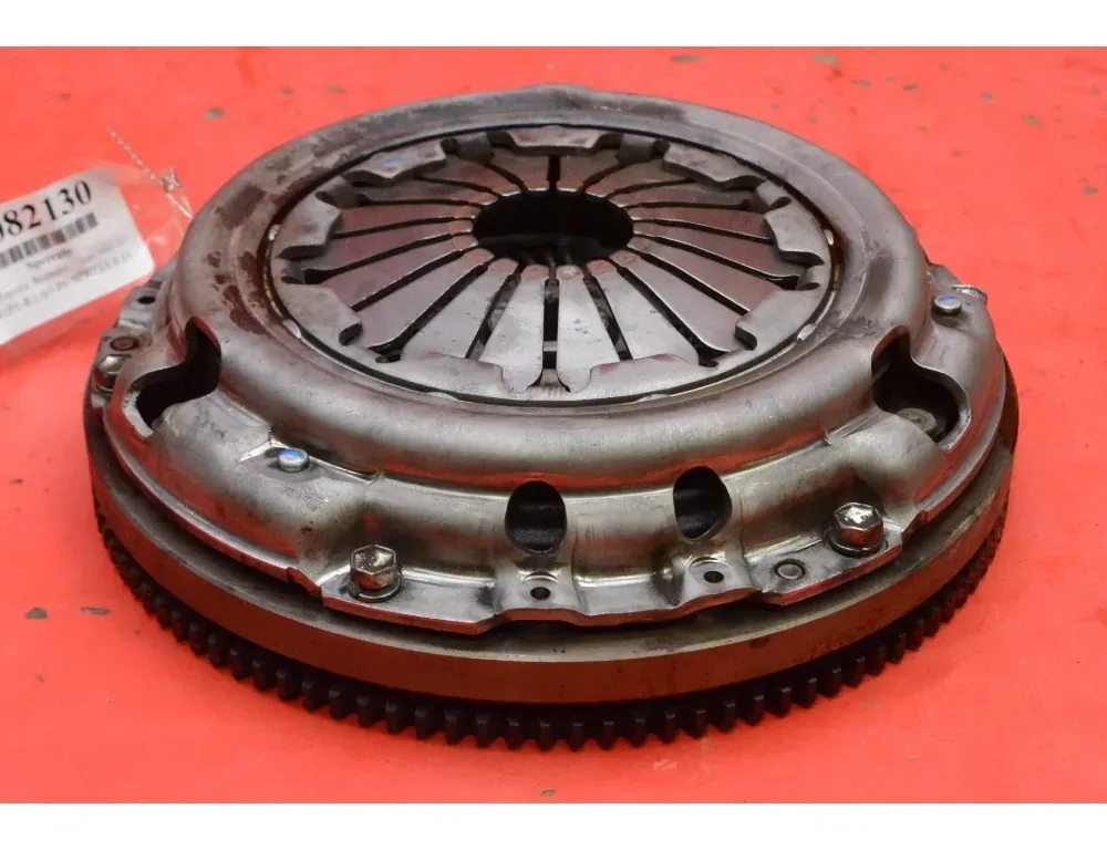 TOYOTA Avensis Verso 1 generation (2001-2003) Kytkinlevy 31210-05132 35654365