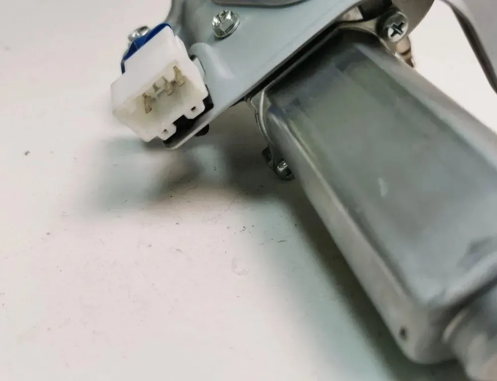 HYUNDAI i30 GD (2 generation) (2012-2017) Takaluukun lasinpyyhkijän moottori 98700A5000 34951866