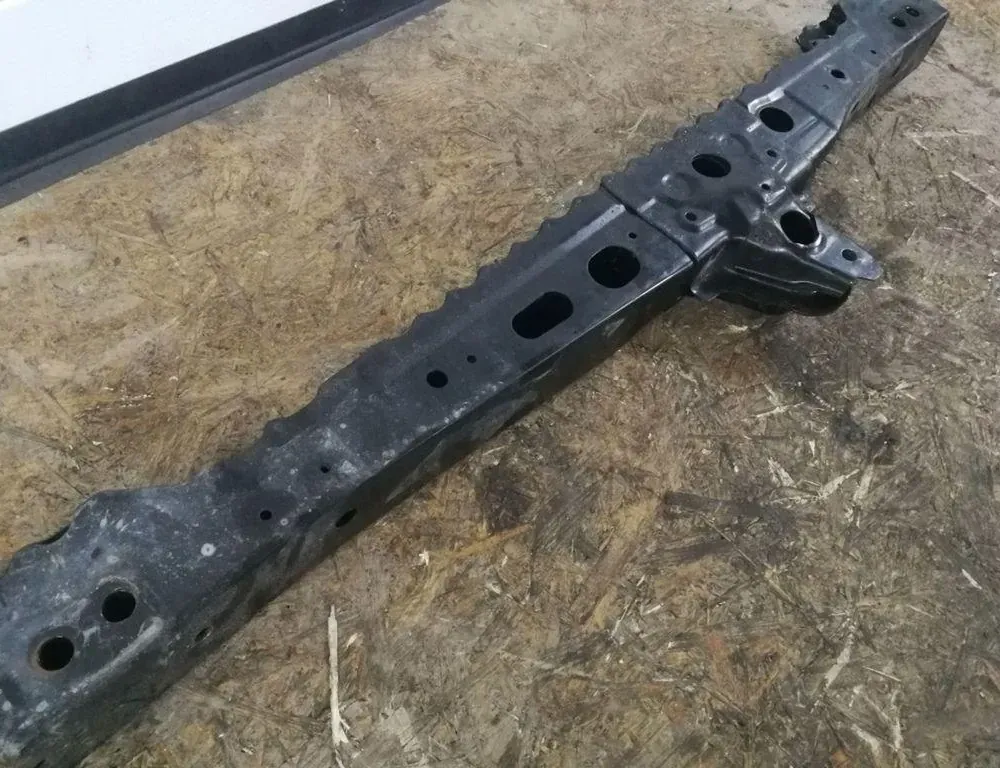 TOYOTA Verso 1 generation (2009-2015) Etujousituksen apurunko 34939314