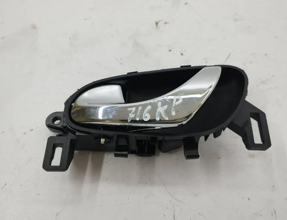NISSAN Qashqai 2 generation (2013-2023) Vasen taka sisäinen avauskahva 80671 31187572