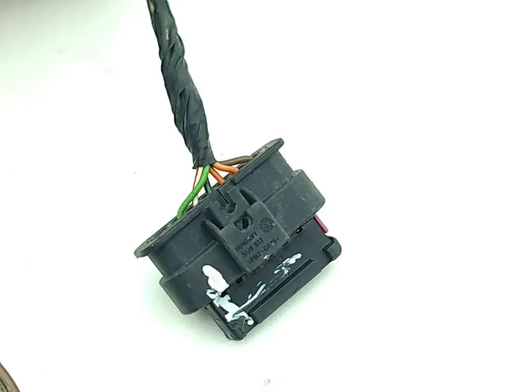 SEAT Arona 1 generation (2017-2024) Takaosan pysäköintitutkan johdotus 6F9971761 34950230