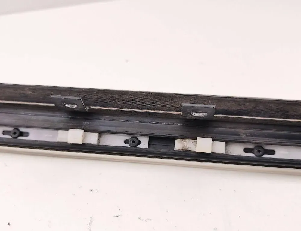 AUDI A6 allroad C5 (2000-2006) Vasemman takaoven lista 4Z7853969D 34934165