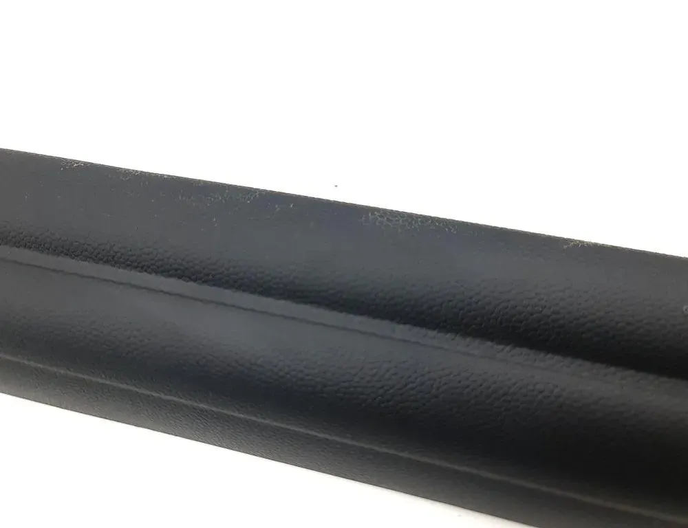 MINI Cooper F56 (2013-2020) Oikea etukynnysverhoilu 51477298799 34954520