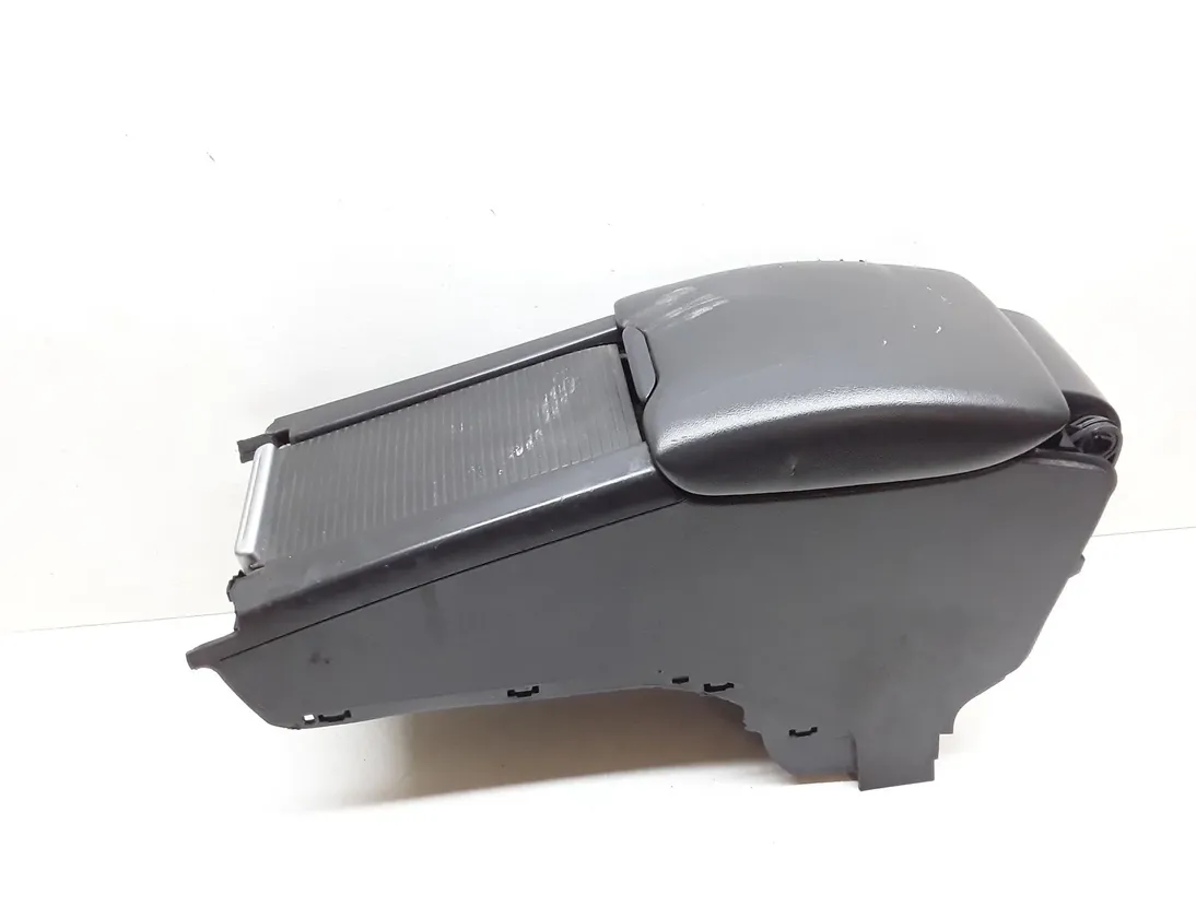 VOLVO XC60 1 generation (2008-2017) Keskikonsoli 30791394,30755732,30791467 23600523