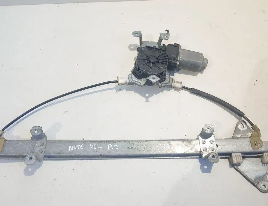 NISSAN Note 1 generation (2005-2014) Oikean etuoven ikkunansäädin 0926 31397649