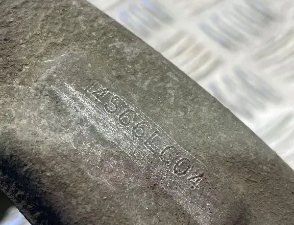 AUDI A5 F5 (2016-2024) Oikean etupyörän napa 4G0407242C 34929249