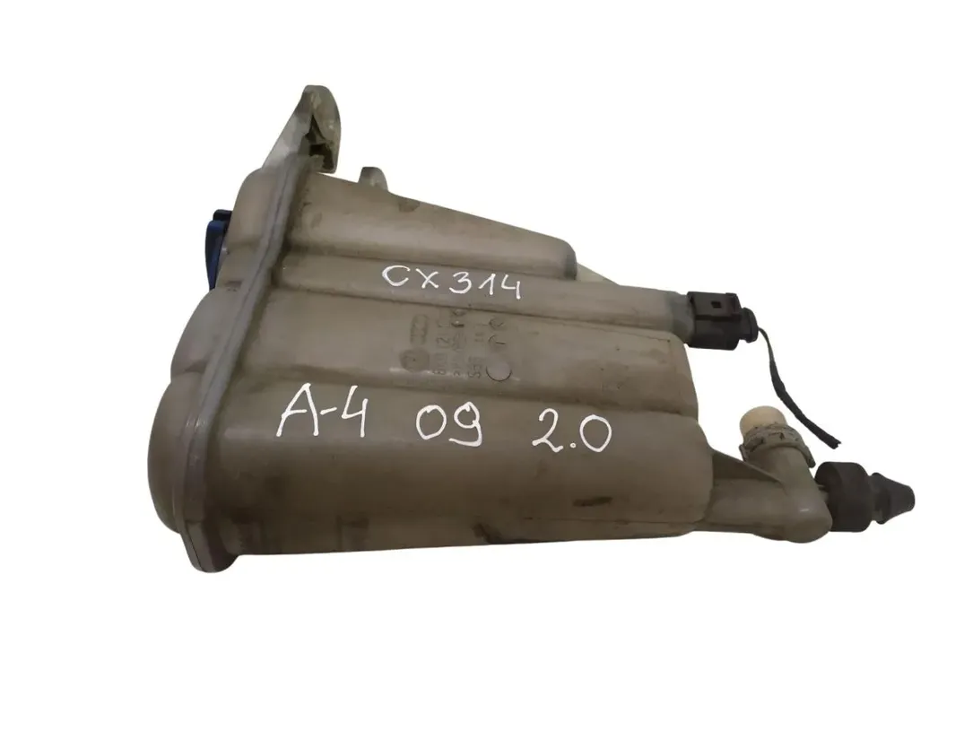 AUDI A4 B8/8K (2011-2016) Paisuntasäiliö 8K0121403G 30160774