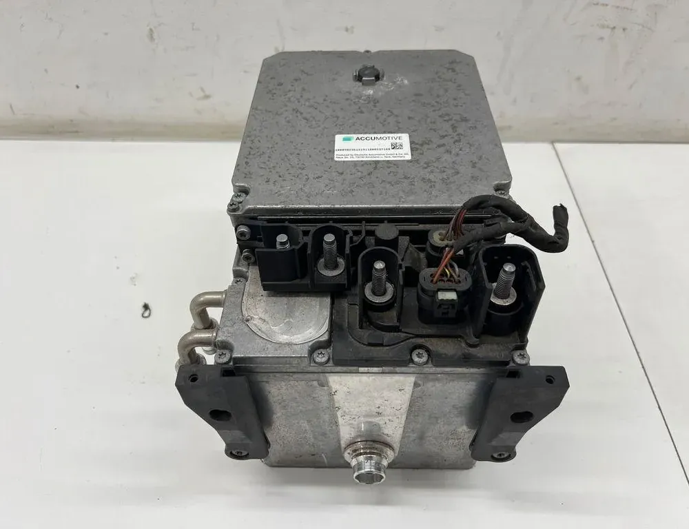 MERCEDES-BENZ C-Class W205/S205/C205 (2014-2023) Akku A0009823513 33848930