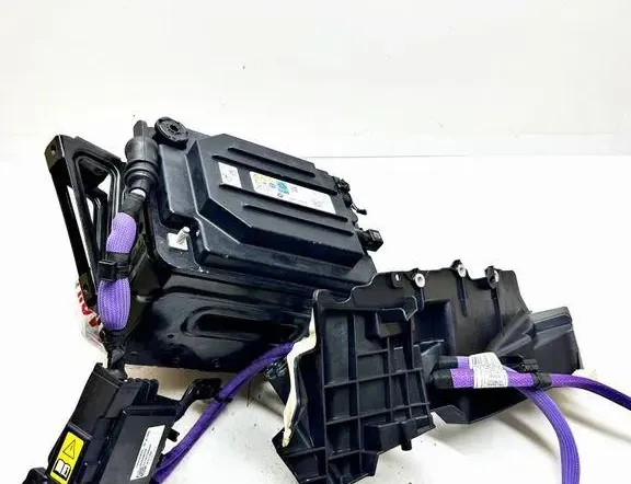 BMW X6 G06 (2019-2024) Akku 61215B50EBR,23101910 34702672