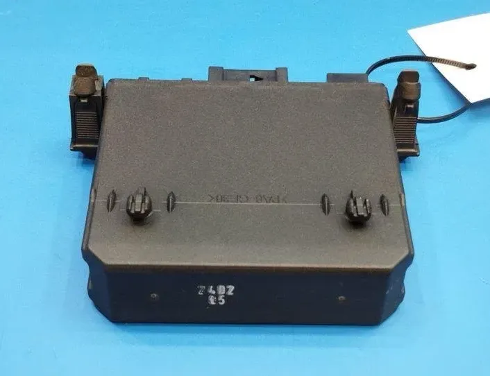 MERCEDES-BENZ C-Class W203/S203/CL203 (2000-2008) Vasemman takaoven ohjausyksikkö 2038202185 21222811