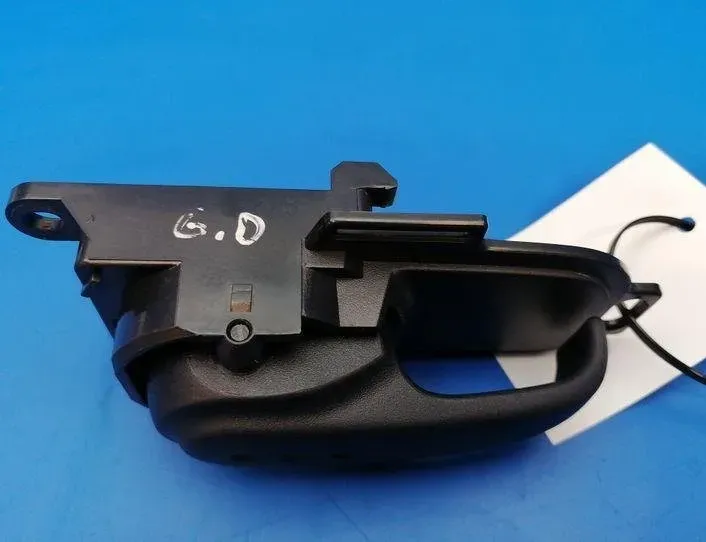 NISSAN Note 1 generation (2005-2014) Oikea taka sisäinen avauskahva 5010800006 21528820