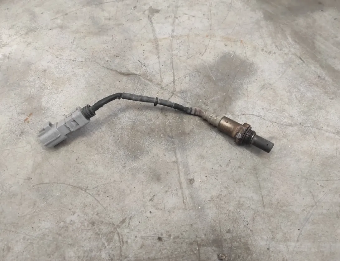 TOYOTA Sienna 3 generation (2010-2020) Lambda happitunnistin 8946548220 29439387