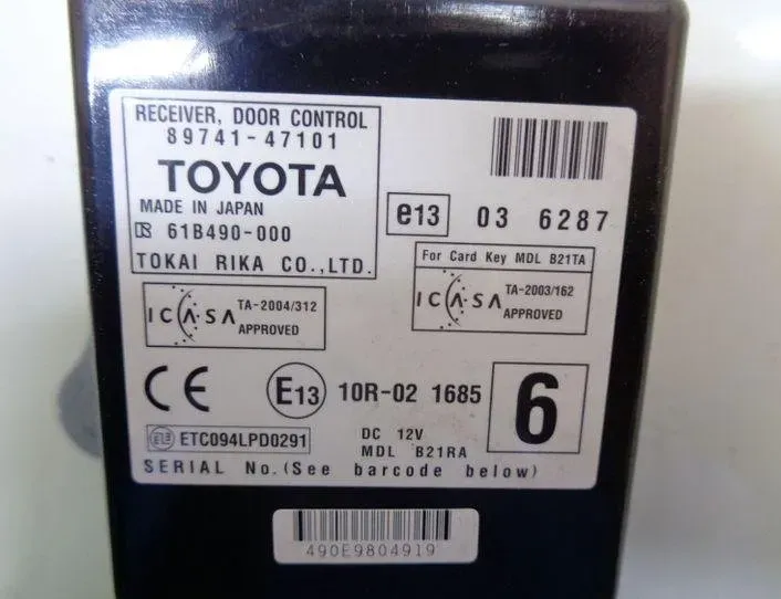TOYOTA Prius 1 generation (XW10) (1997-2003) Keskuslukituksen ohjausyksikkö 8974147101 25724628