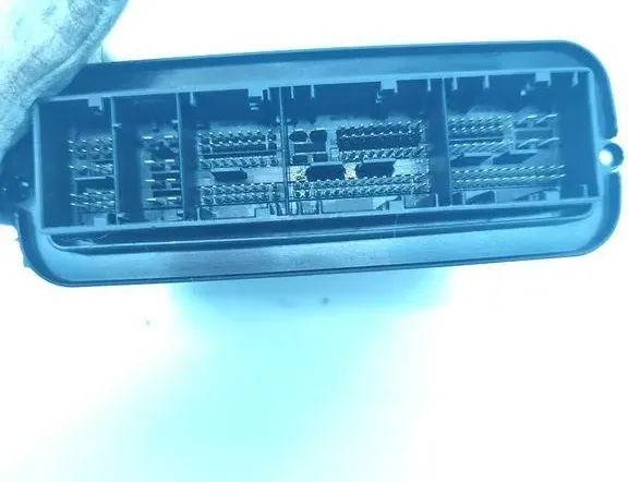 BMW 5 Series F10/F11 (2009-2017) Moottorin ohjausyksikkö ECU 8510643 33232488