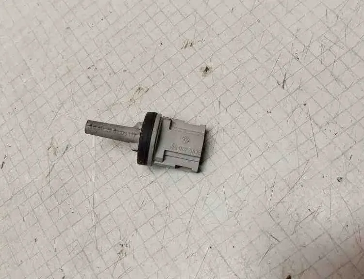 AUDI A4 B6/8E (2000-2005) Pakokaasun lämpötila-anturi 1J0907543,1J0907543B,4A0820539,1K0907543A 32527991