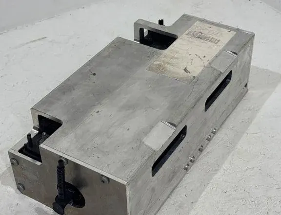 AUDI A6 C6/4F (2004-2011) Akku 4K0915171E 33206627