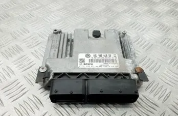 SKODA Superb 2 generation (2008-2015) Moottorin ohjausyksikkö ECU 03L906018SR 34748031
