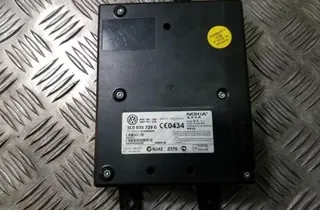 VOLKSWAGEN Passat B6 (2005-2010) Bluetooth-ohjausyksikkö 3C0035729G 34708859