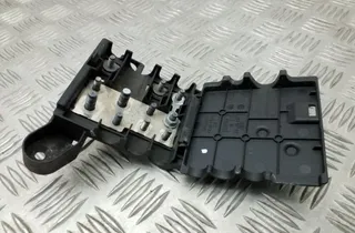 AUDI A6 C7/4G (2010-2020) Virranjakolaatikko 4G0937517 34711312